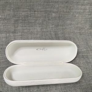 Oakley Large, White, Hard Shell, Embossed Sunglass